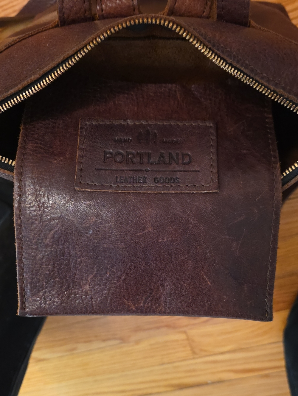 Portland Leather Backpack - Picture 8 of 8